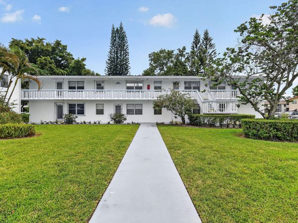 238 Sussex L, West Palm Beach, FL 33417