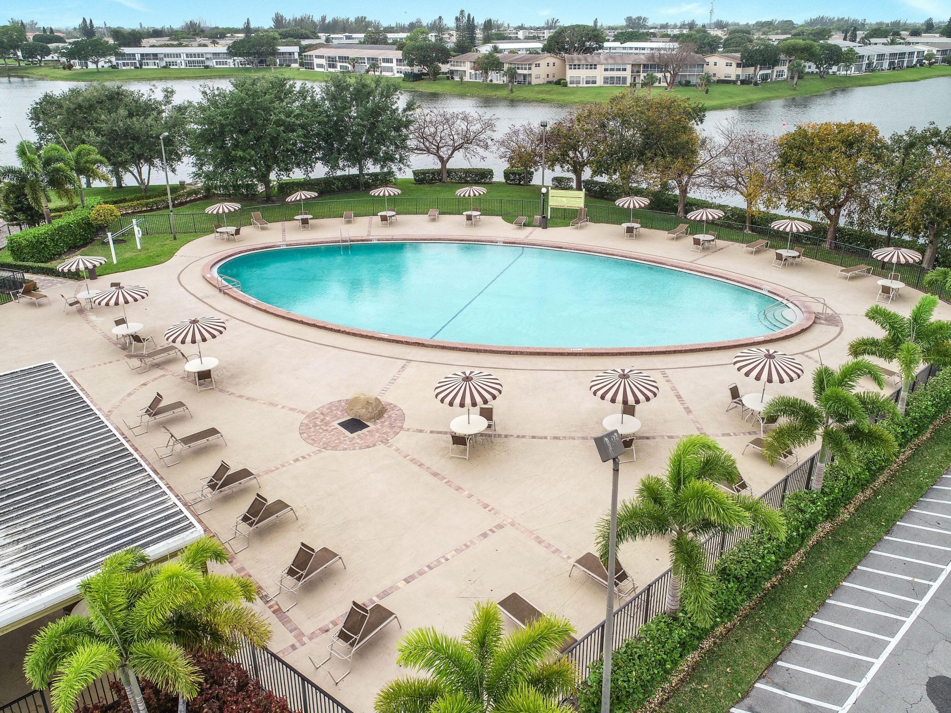 238 Sussex L, West Palm Beach, FL 33417 Photo