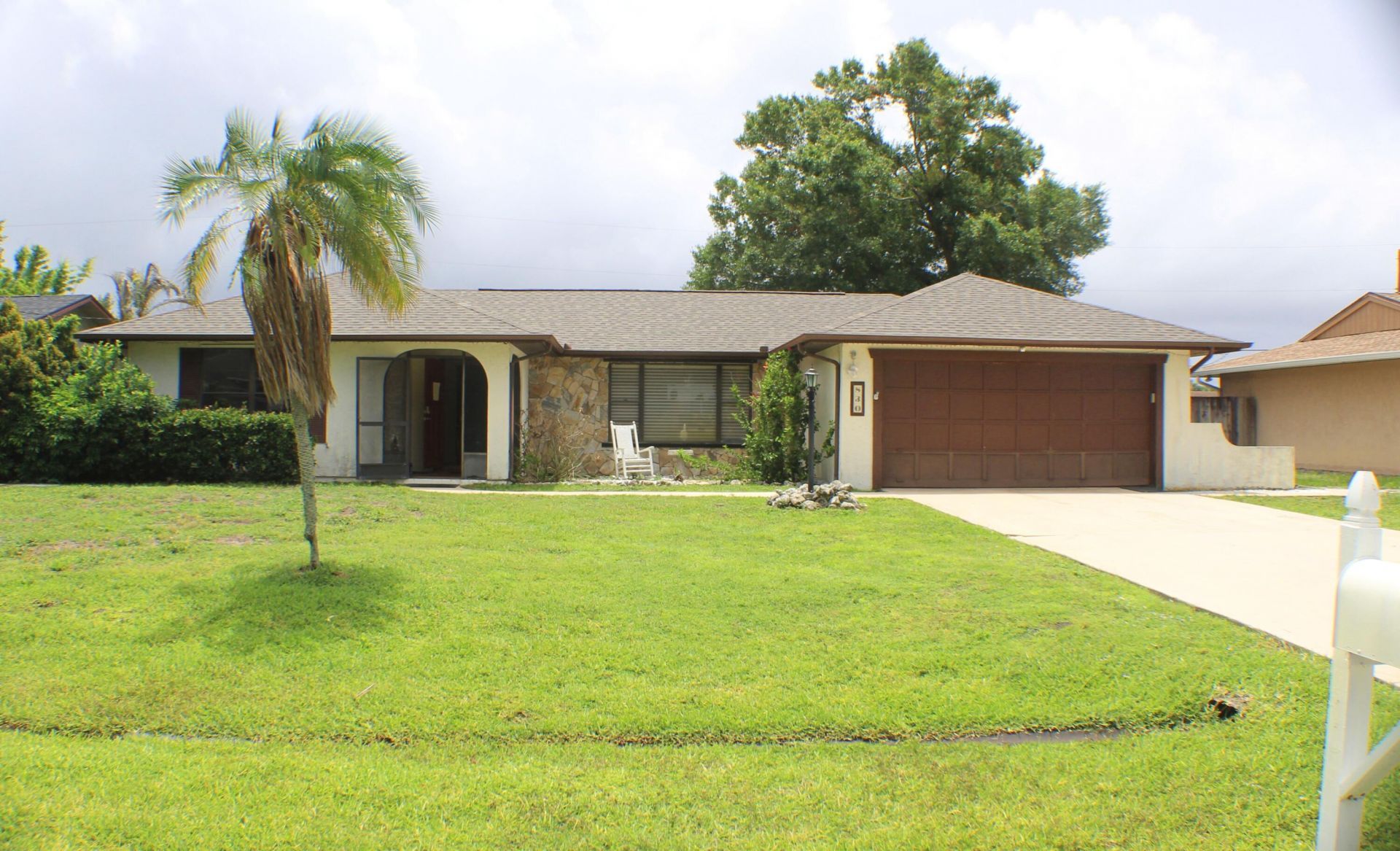 830 SE Evergreen Terrace, Port Saint Lucie, FL 34983 Photo