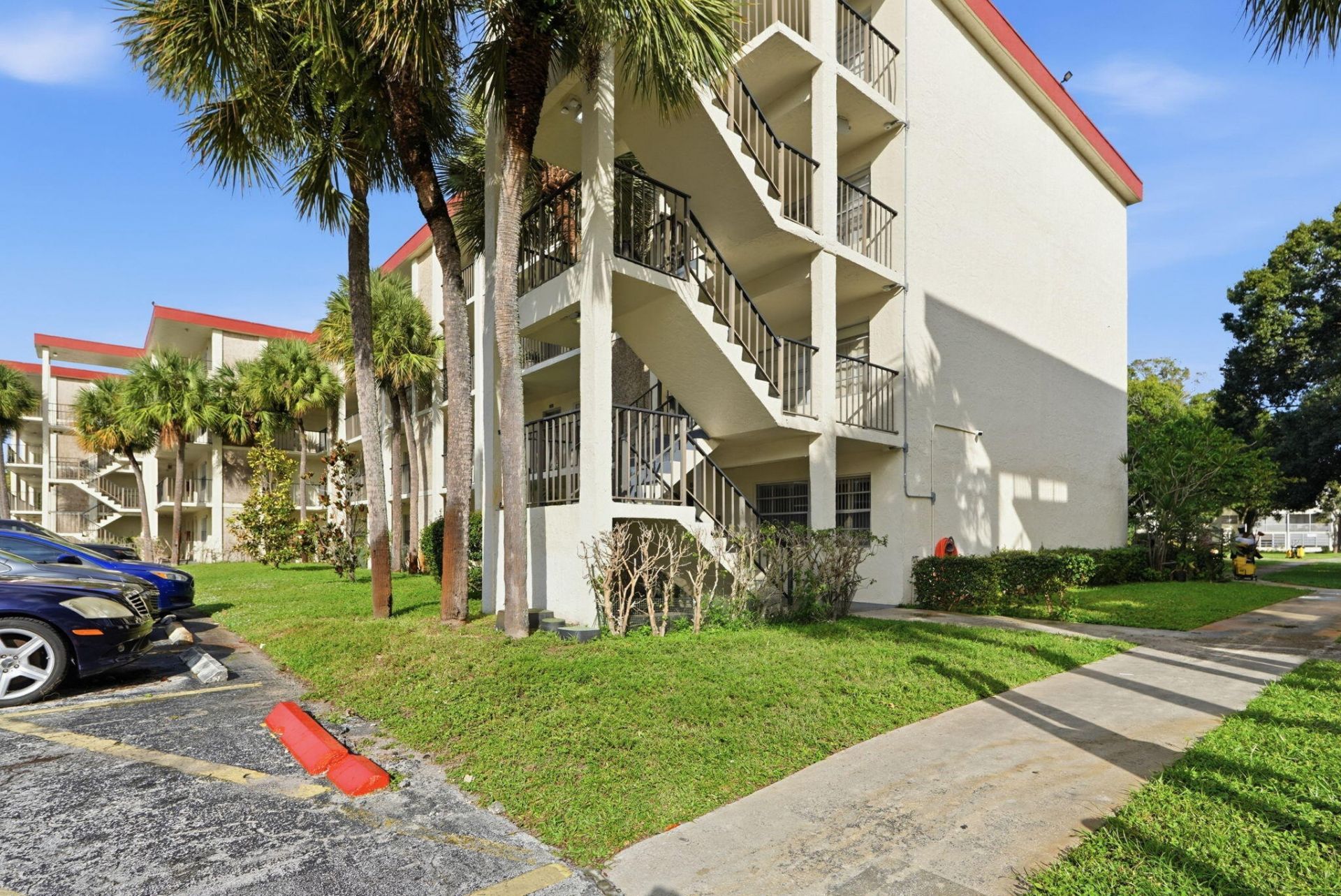 3000 NW 48th Terrace, Unit 130, Lauderdale Lakes, FL 33313 Photo