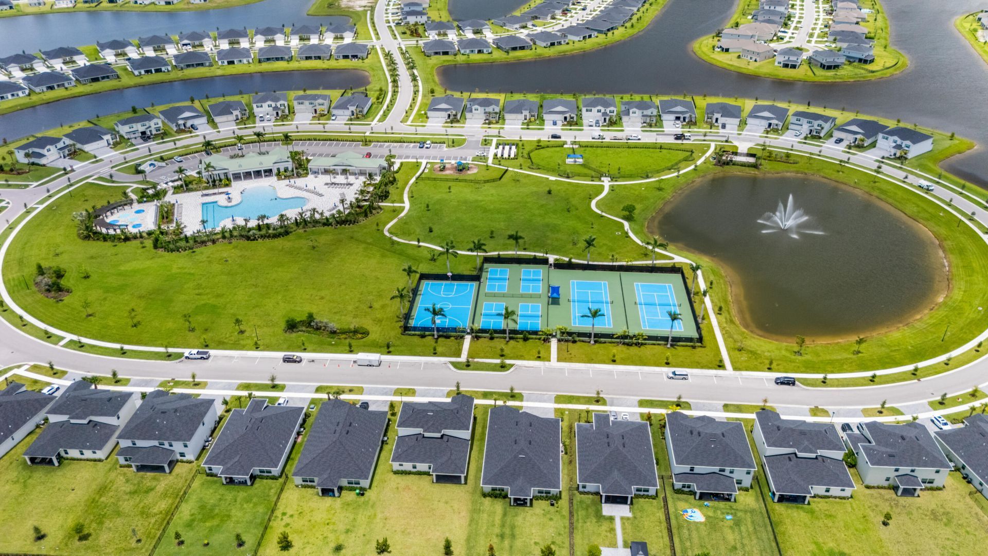 9526 SW Libertas Way, Port Saint Lucie, FL 34987 Photo