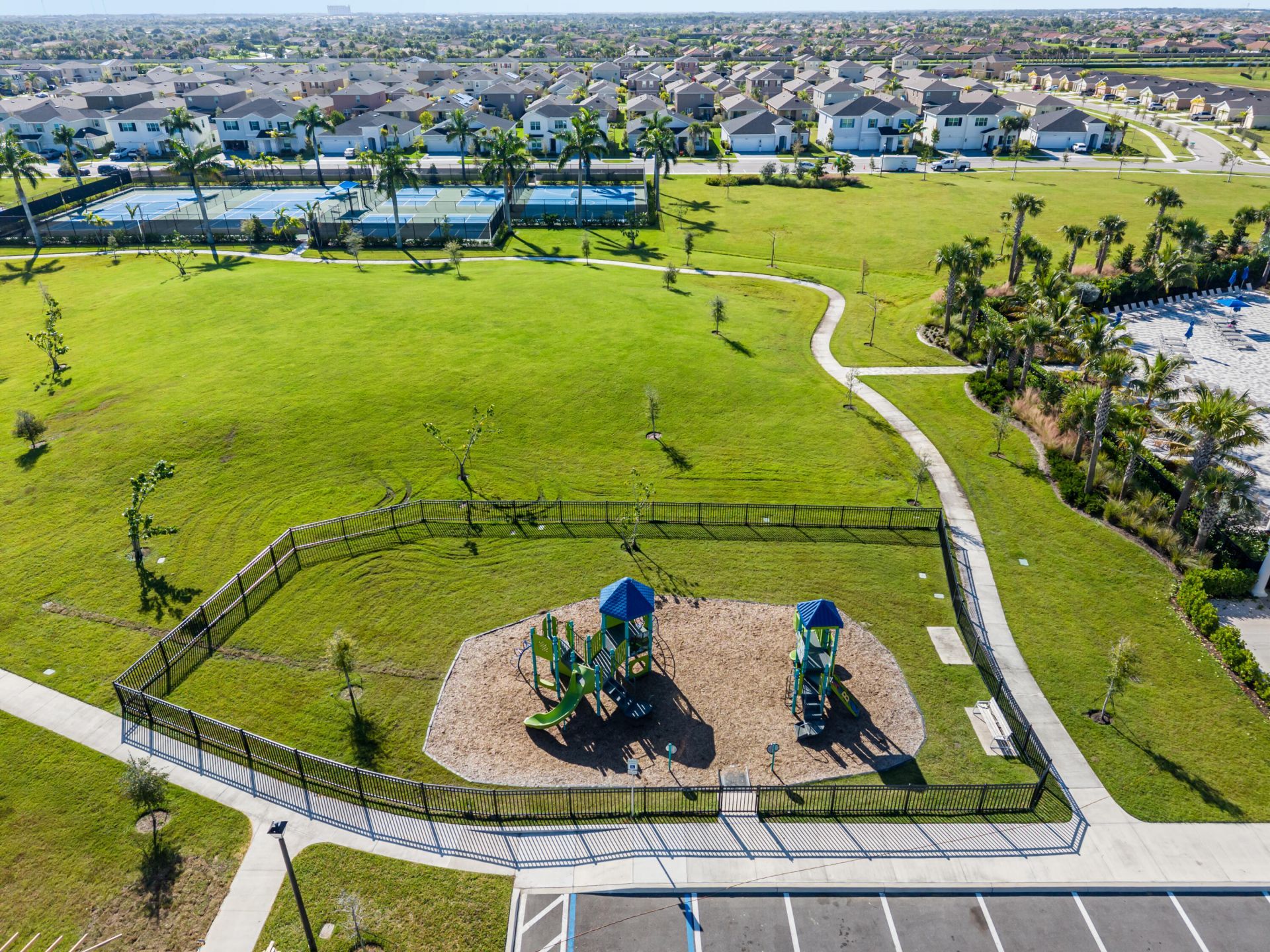 9526 SW Libertas Way, Port Saint Lucie, FL 34987 Photo