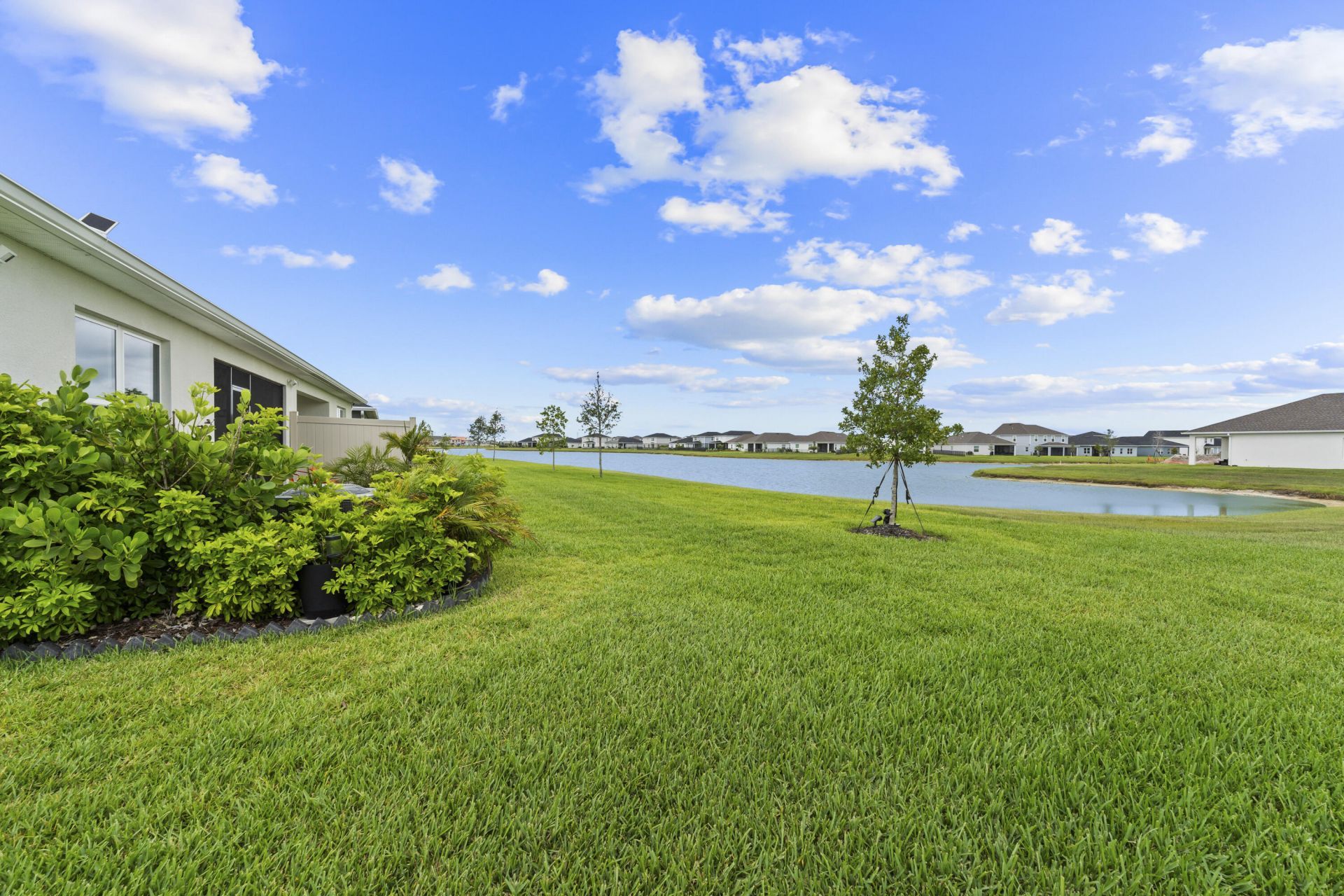 9526 SW Libertas Way, Port Saint Lucie, FL 34987 Photo