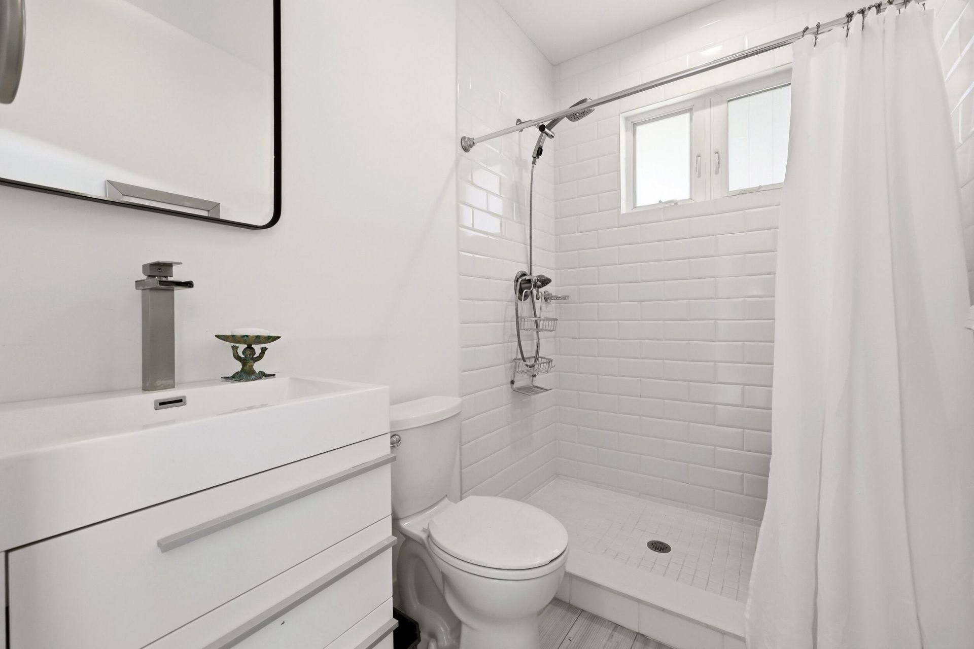 504 Bay Road, North Palm Beach, FL 33408 Photo