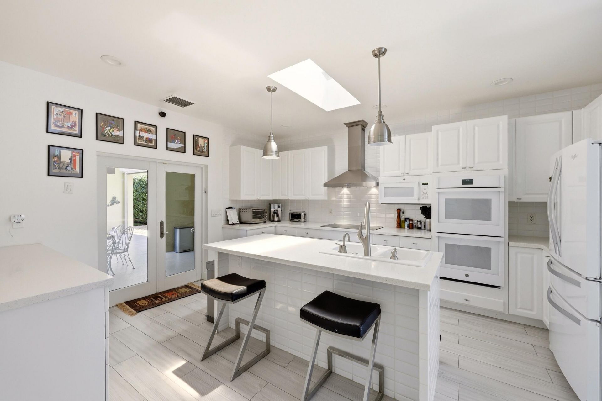 504 Bay Road, North Palm Beach, FL 33408 Photo