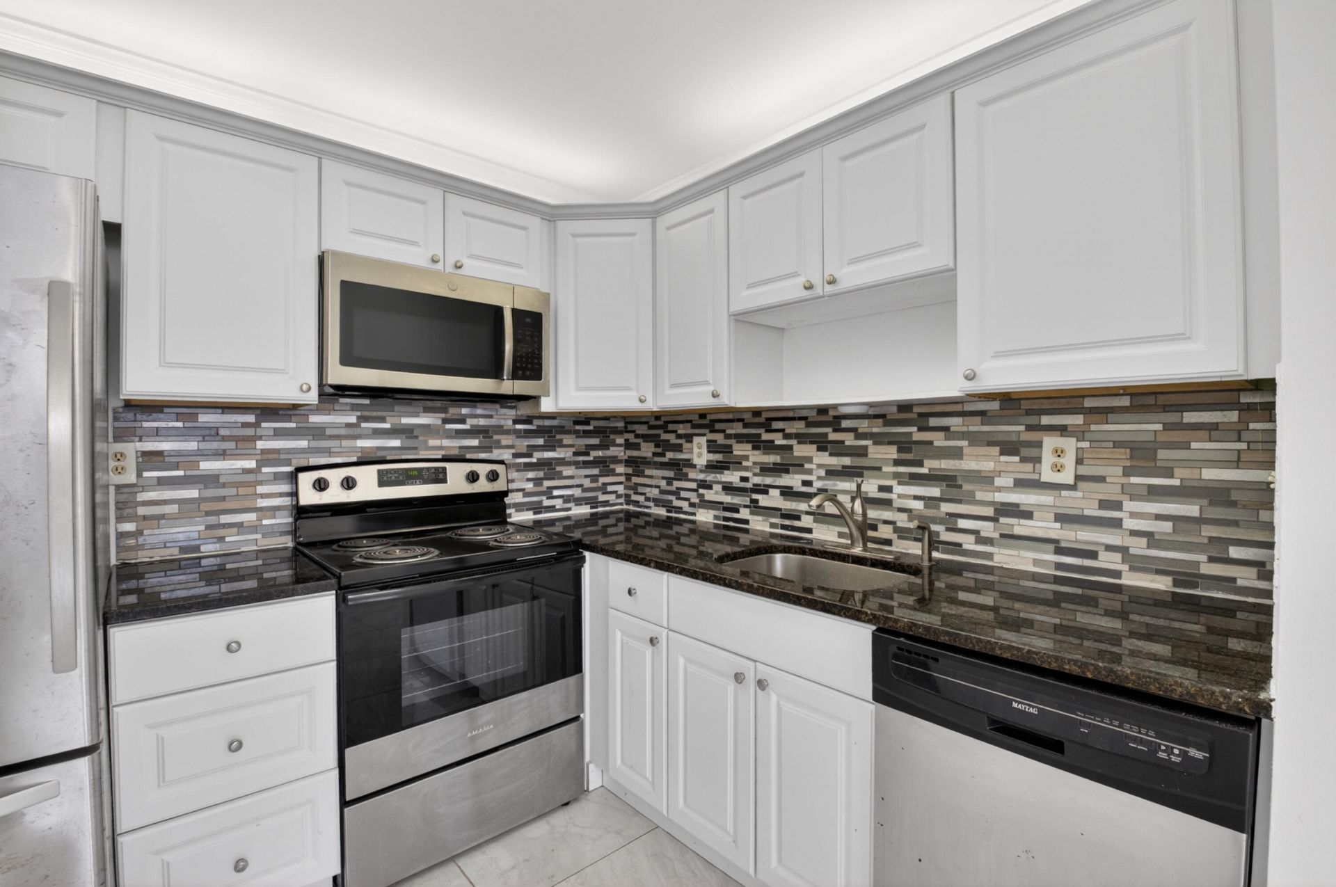 506 E Capri Road, Unit 506, Delray Beach, FL 33484 Photo