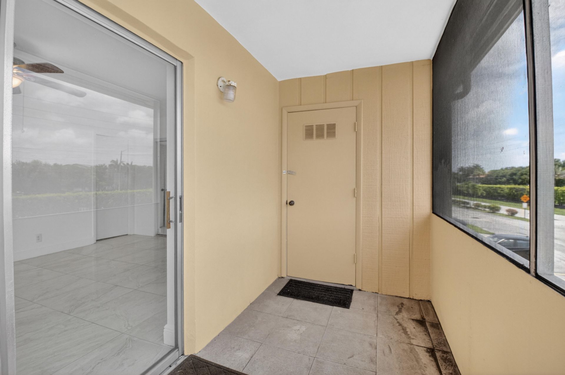 506 E Capri Road, Unit 506, Delray Beach, FL 33484 Photo