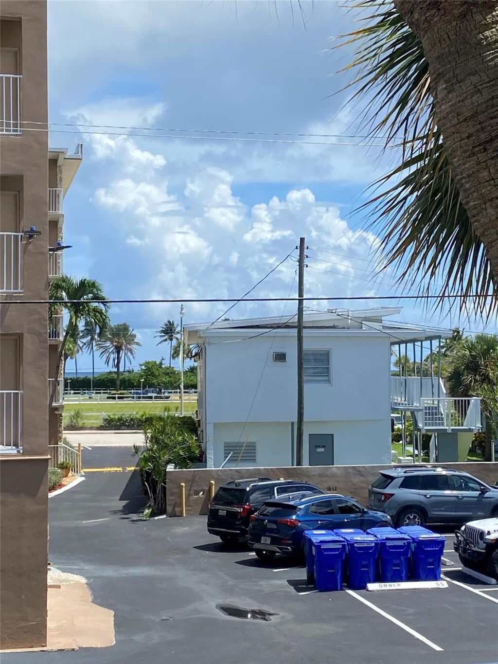 224 Hibiscus Avenue, Unit 253, Lauderdale by the Sea, FL 33308 Photo