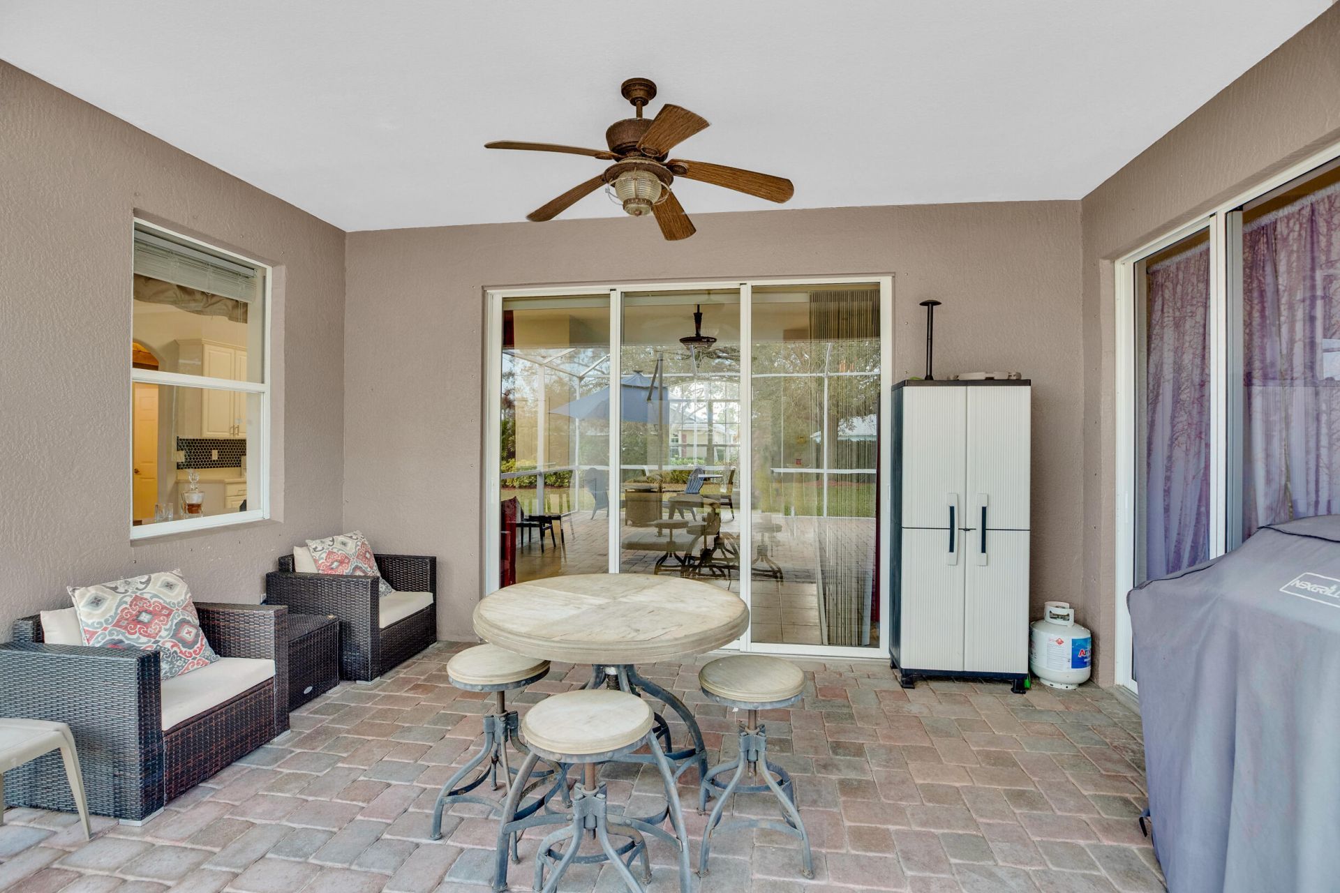 240 SW Champagne Ct Court Sw, Vero Beach, FL 32968 Photo