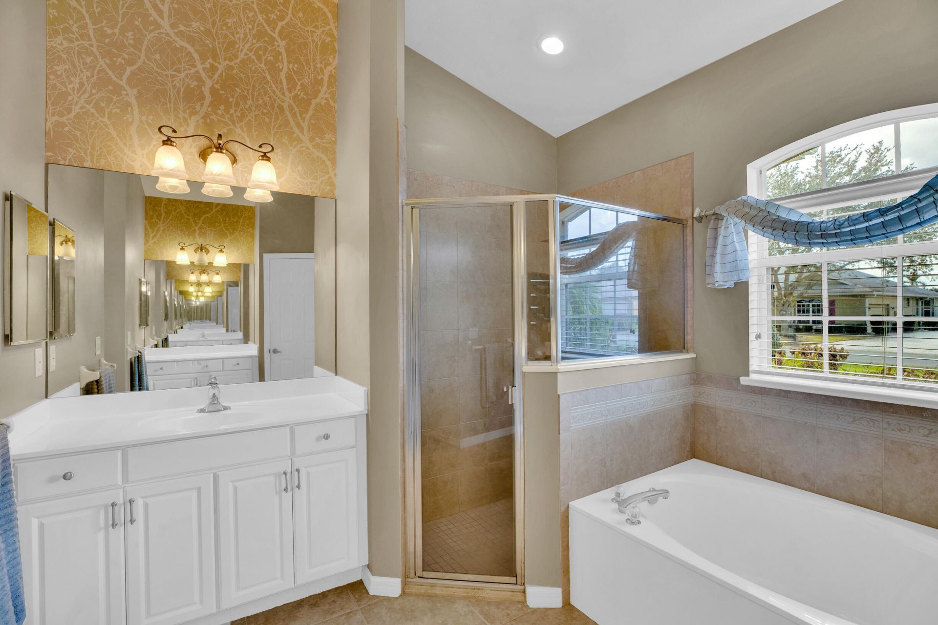 240 SW Champagne Ct Court Sw, Vero Beach, FL 32968 Photo