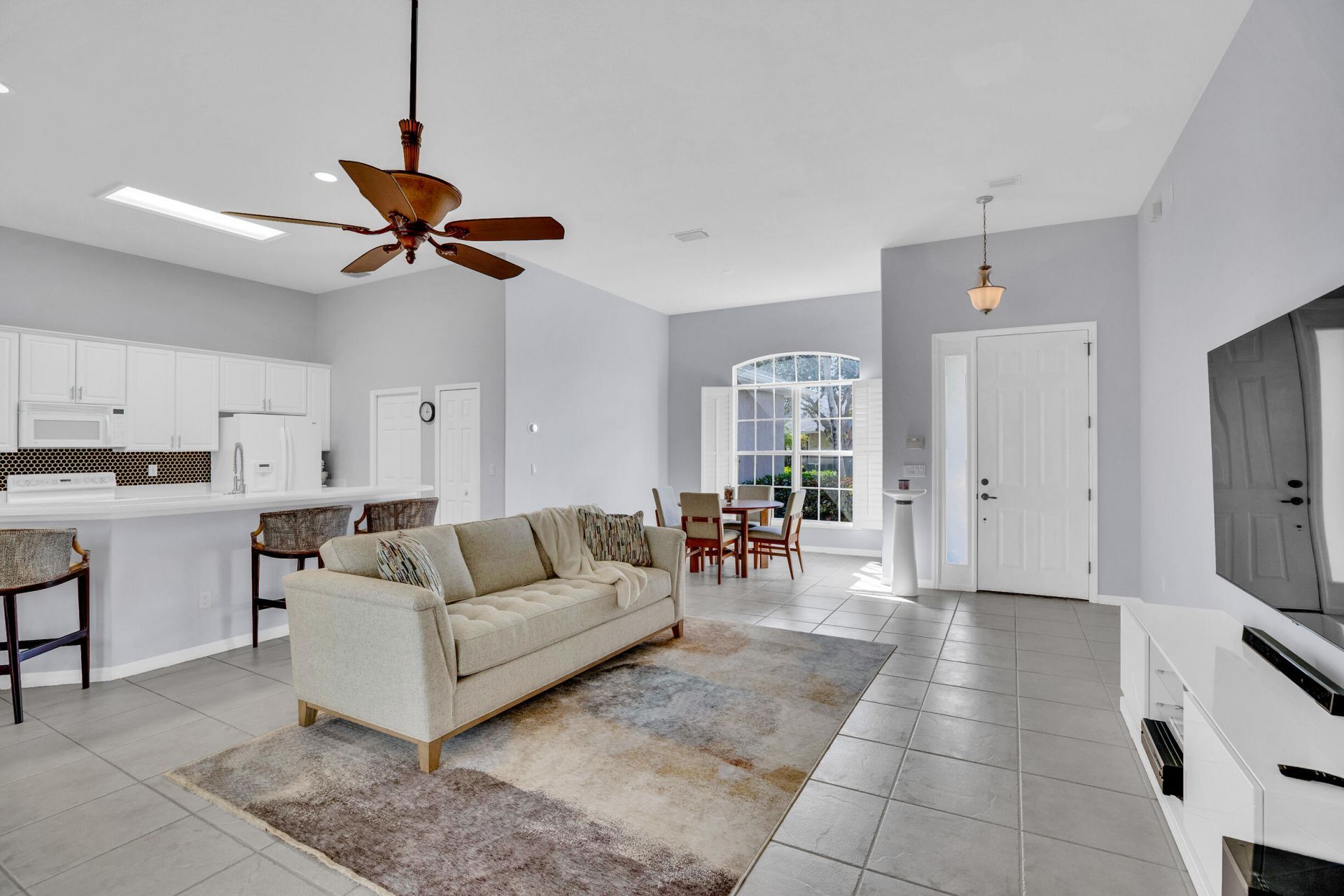 240 SW Champagne Ct Court Sw, Vero Beach, FL 32968 Photo