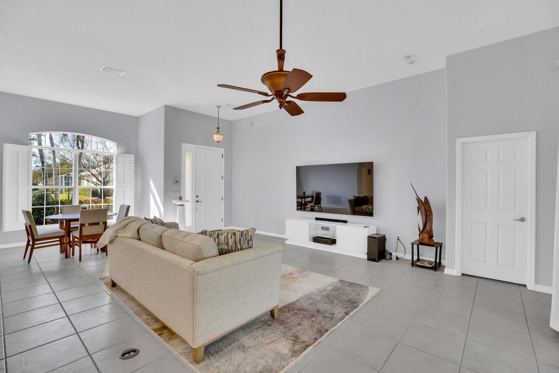 240 SW Champagne Ct Court Sw, Vero Beach, FL 32968 Photo