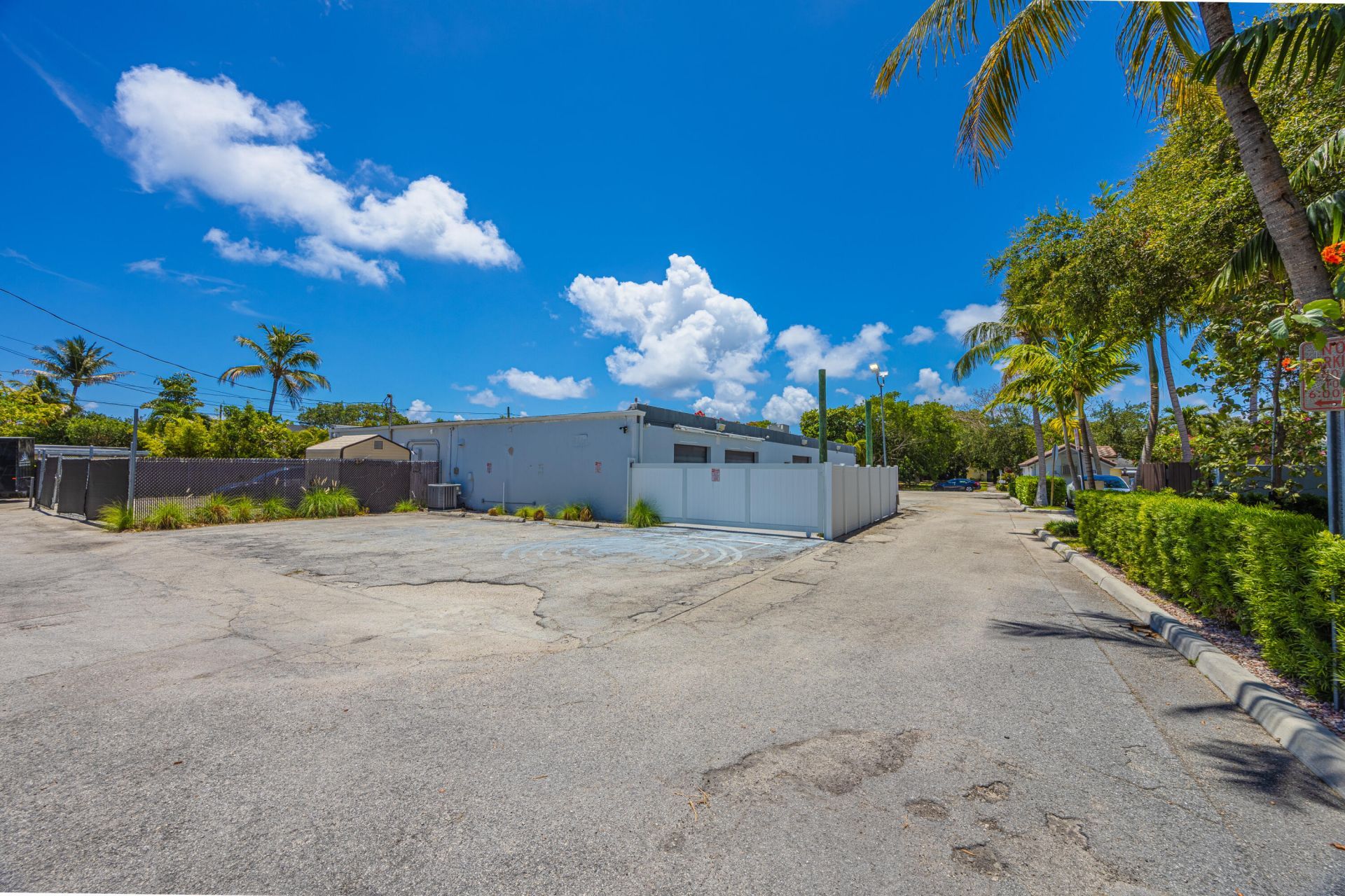 705 Bond Way, Delray Beach, FL 33484 Photo