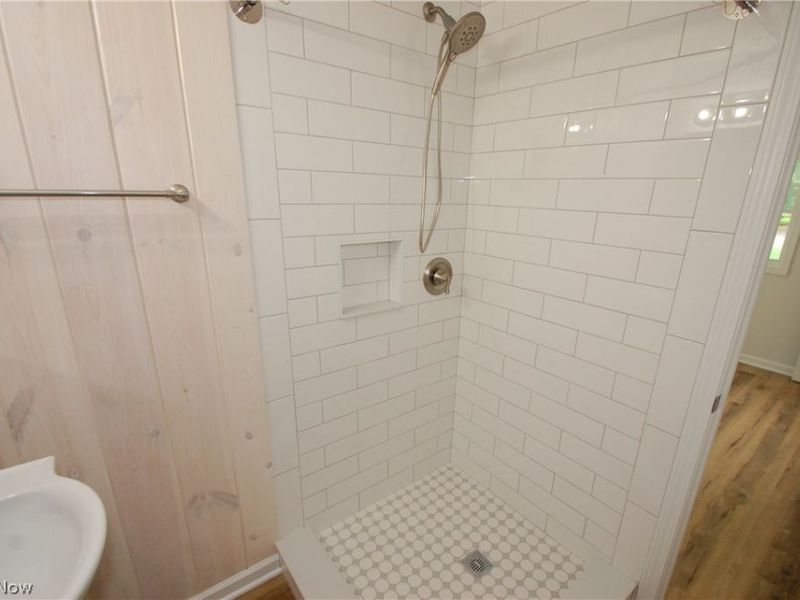 10029 Cummins Drive, Deerfield, OH 44411 Photo 18