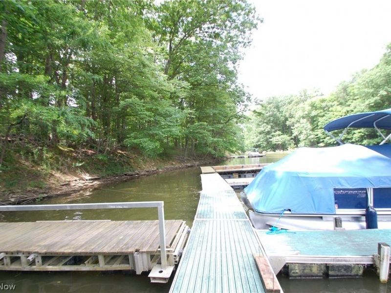 10029 Cummins Drive, Deerfield, OH 44411 Photo 21