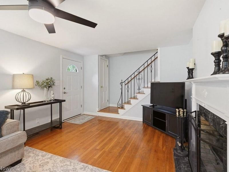 2191 S Belvoir Boulevard, University Heights, OH 44118 Photo 4