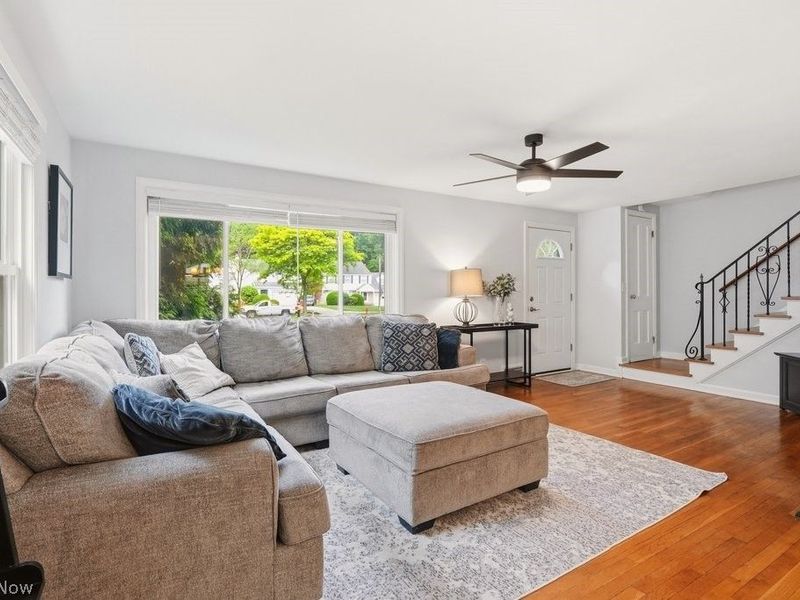 2191 S Belvoir Boulevard, University Heights, OH 44118 Photo 5