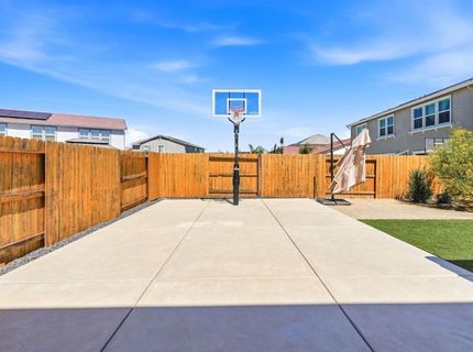 7463 Darque Way, Elk Grove, CA 95757 Photo