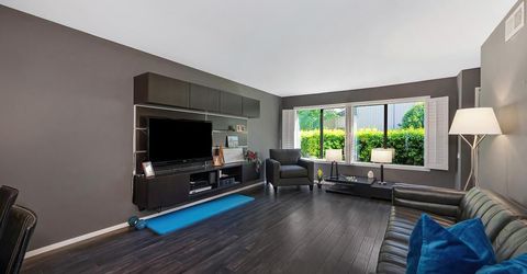 212 Hartnell Pl, Sacramento, CA 95825 Photo