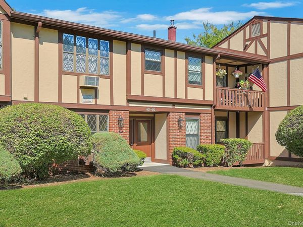 605 Sierra Vista Lane , Valley Cottage, NY 10989
