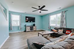 522 Royal Arch Dr.  photo 4