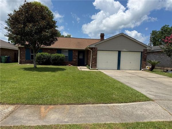 108 ELLWOOD Circle , Slidell, LA 70458
