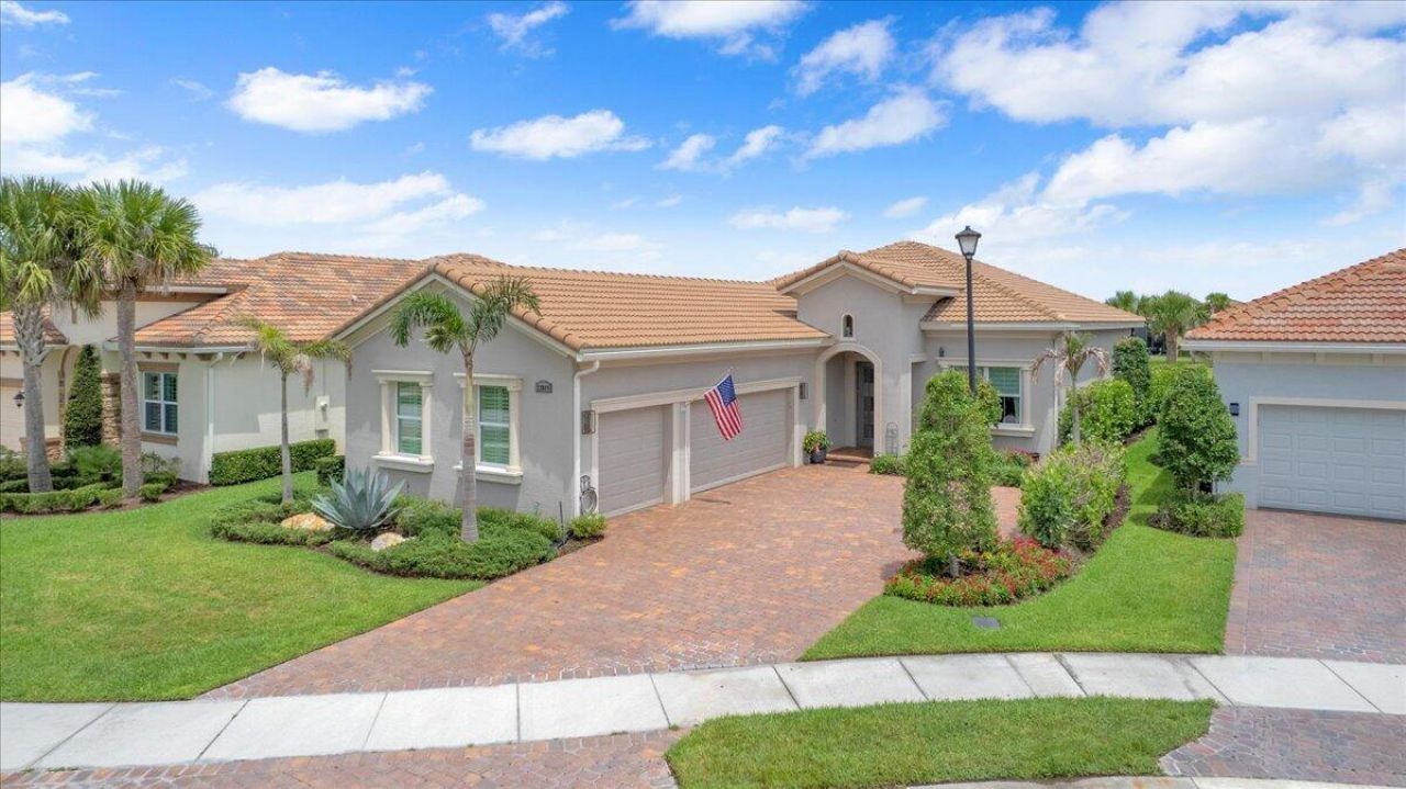 23009 SW Accesi Way, Port Saint Lucie, FL 34986 Photo