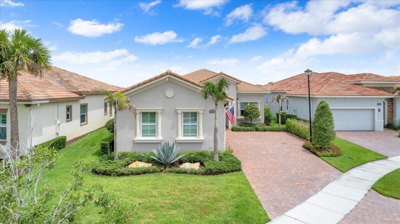 23009 SW Accesi Way, Port Saint Lucie, FL 34986 Photo