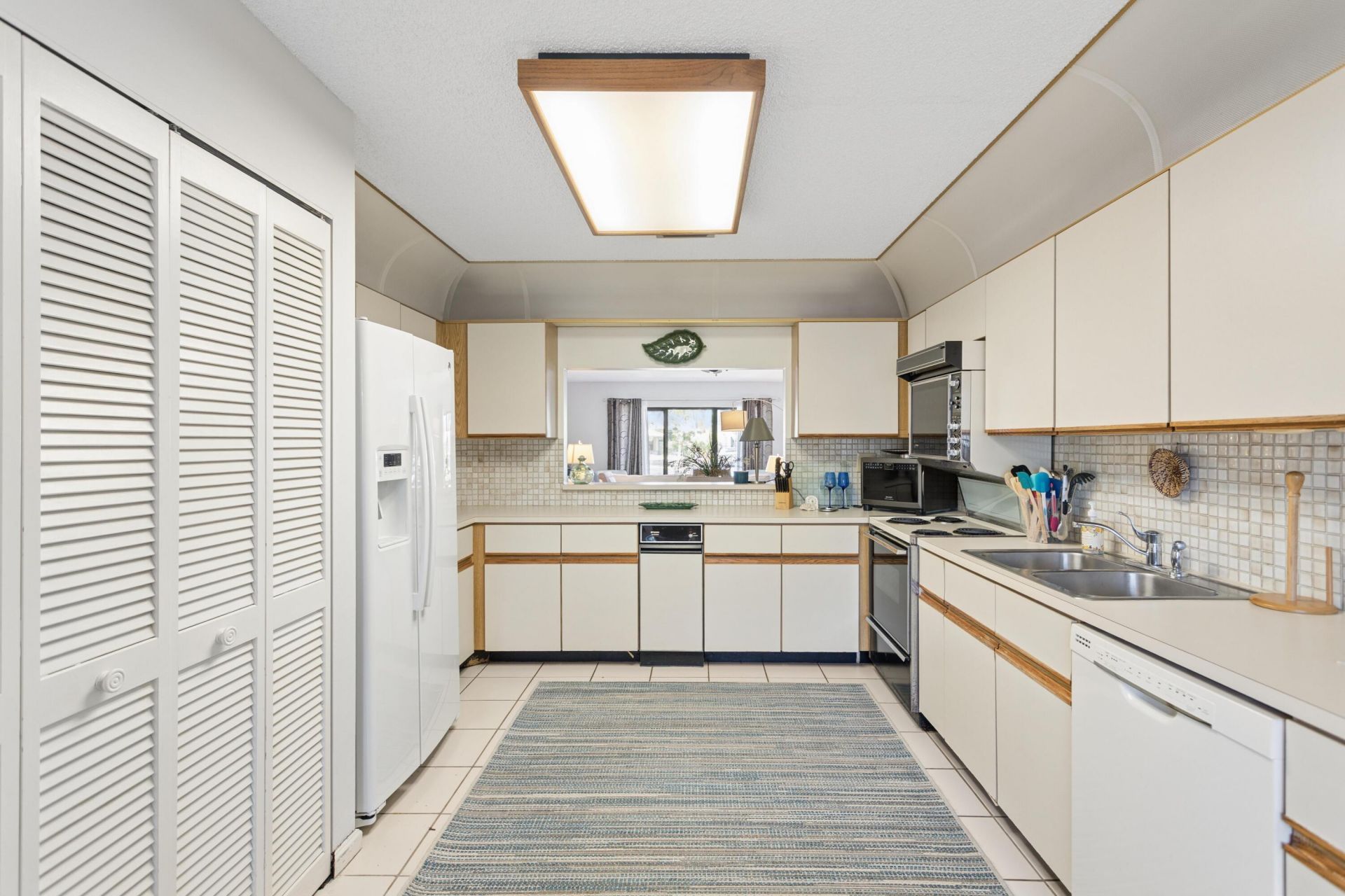 2751 NE 15th Street, Unit 103, Fort Lauderdale, FL 33304 Photo