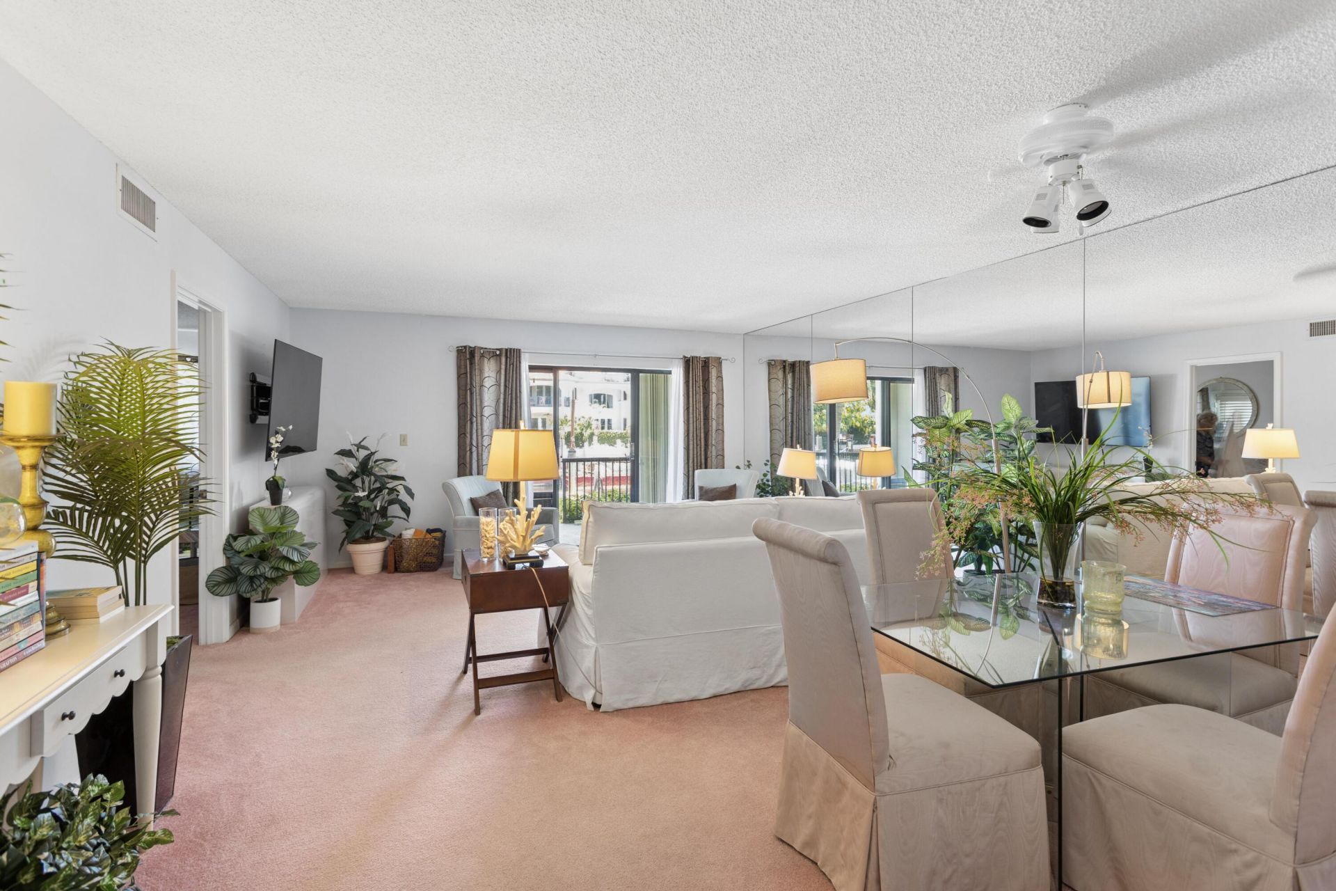 2751 NE 15th Street, Unit 103, Fort Lauderdale, FL 33304 Photo