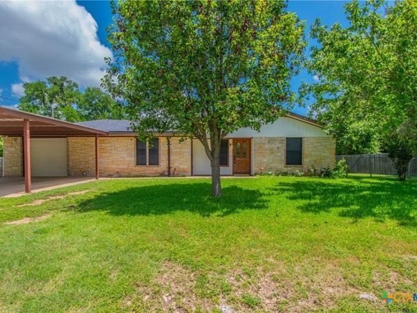 8433 Aycock Road , Moody, TX 76557
