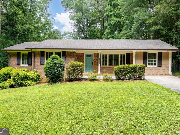 5936 Brookdale Lane SW, Mableton, GA 30126