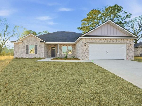 6062 John Nix Road, Crestview, FL 32539