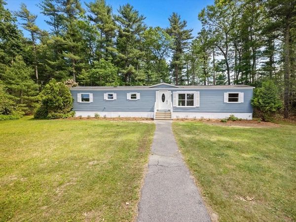 18 Foxtail_Dr, Kingston, MA 02364