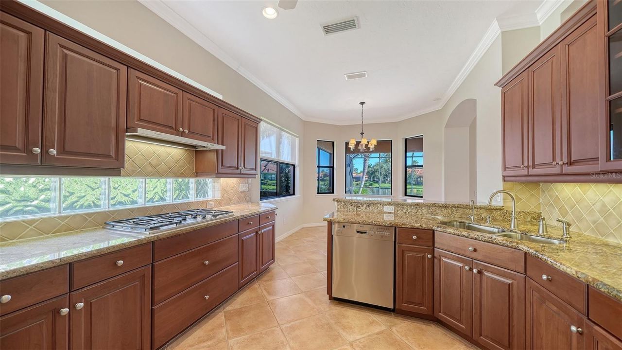 5157 Cote Du Rhone Way, Sarasota, FL 34238 Photo