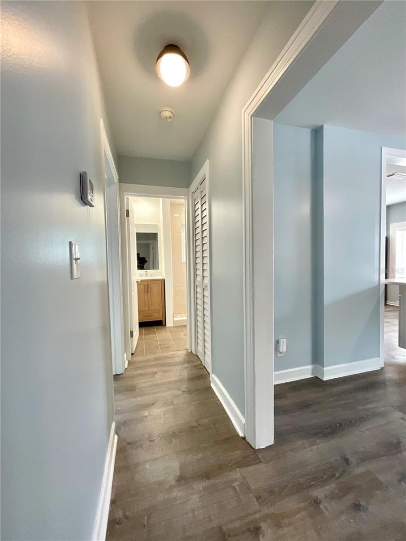 1844 Auburn Street S, Saint Petersburg, FL 33712 Photo