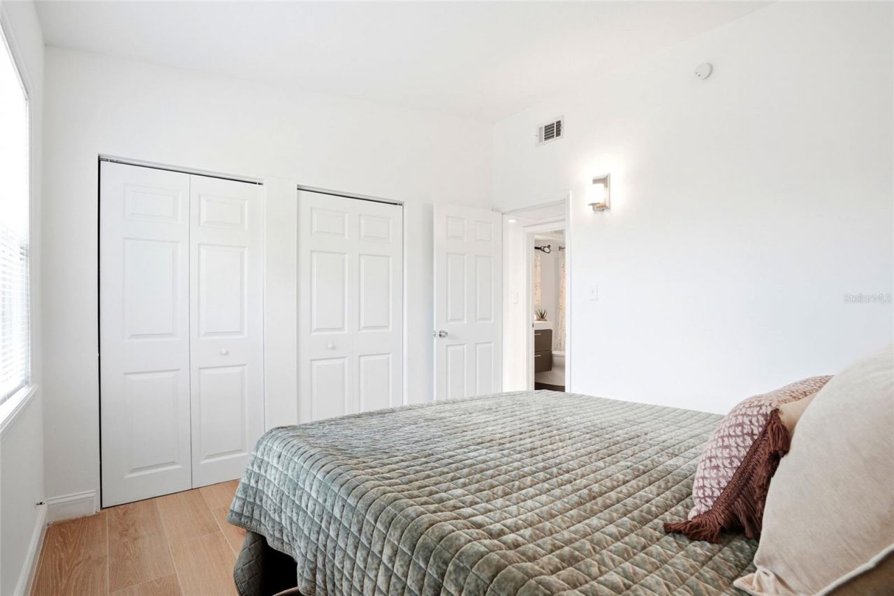 4030 Marlin Drive Se, Saint Petersburg, FL 33705 Photo