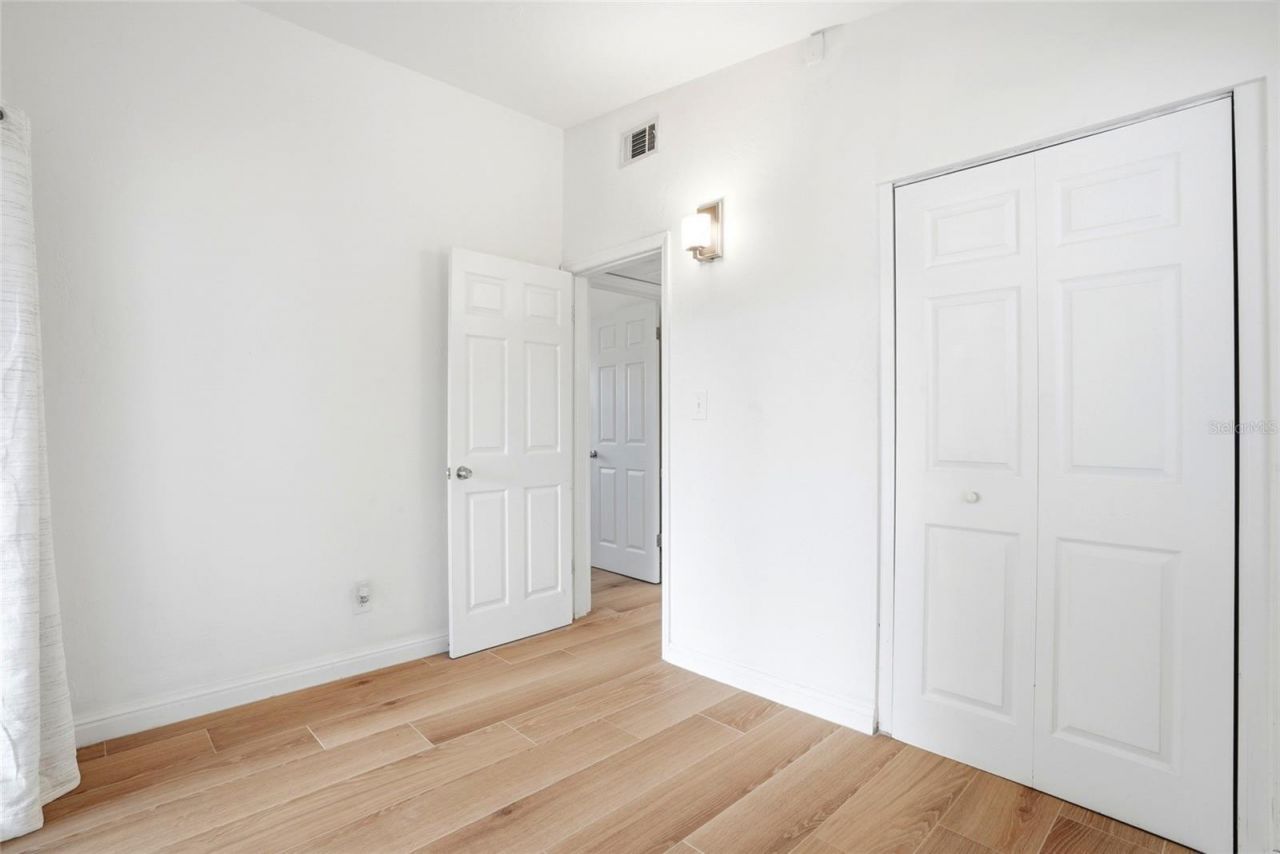 4030 Marlin Drive Se, Saint Petersburg, FL 33705 Photo