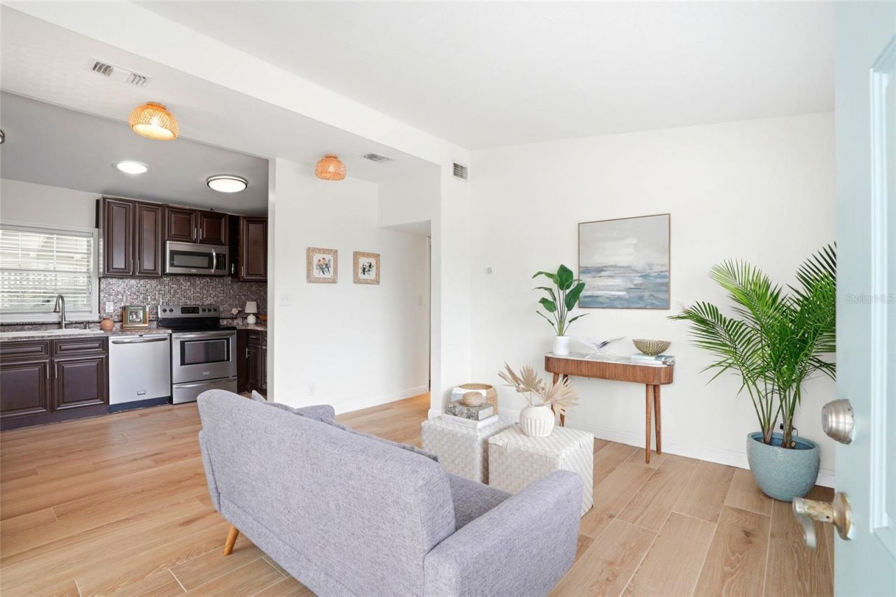 4030 Marlin Drive Se, Saint Petersburg, FL 33705 Photo