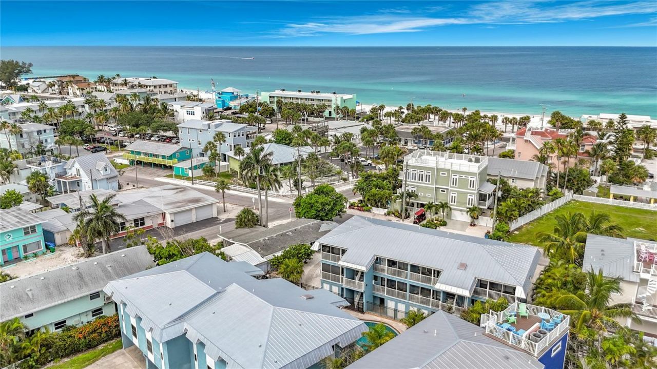 205 Highland Avenue, Unit 3, Bradenton Beach, FL 34217 Photo