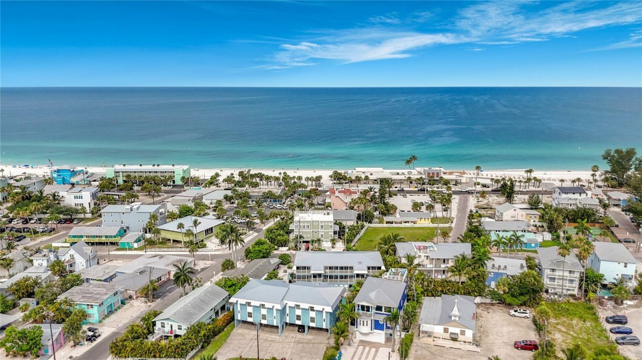 205 Highland Avenue, Unit 3, Bradenton Beach, FL 34217 Photo