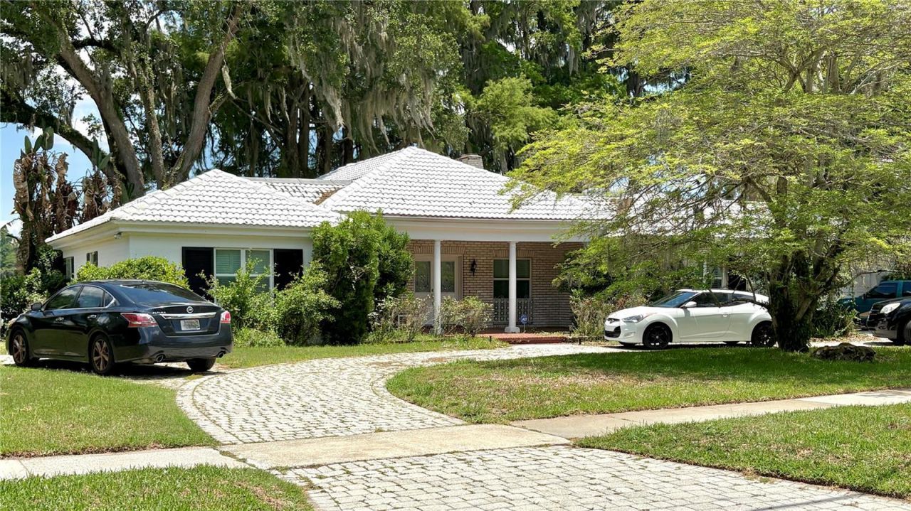 1532 Lake Shore Drive, Orlando, FL 32803 Photo