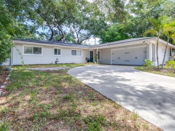 1554 LINWOOD DRIVE , CLEARWATER, FL 33755