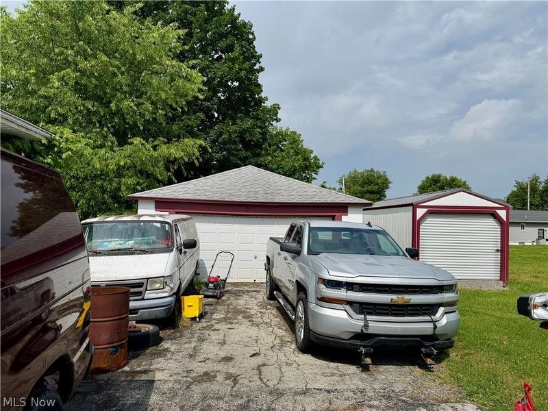 828 Miami Street, Youngstown, OH 44505 Photo 5