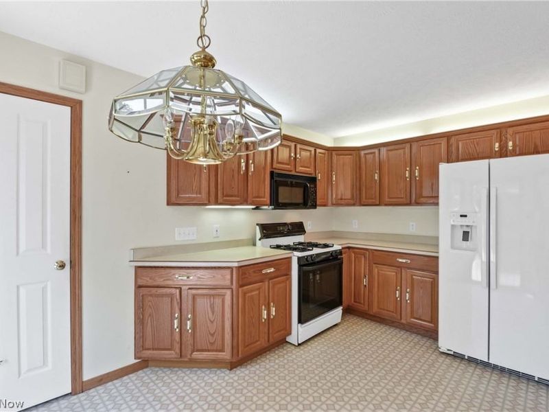 4457 Stone Creek Drive , Brunswick, OH 44212 Photo 15
