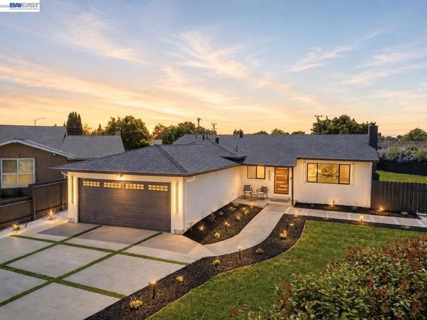 4683 De Silva St., Fremont, CA 94538