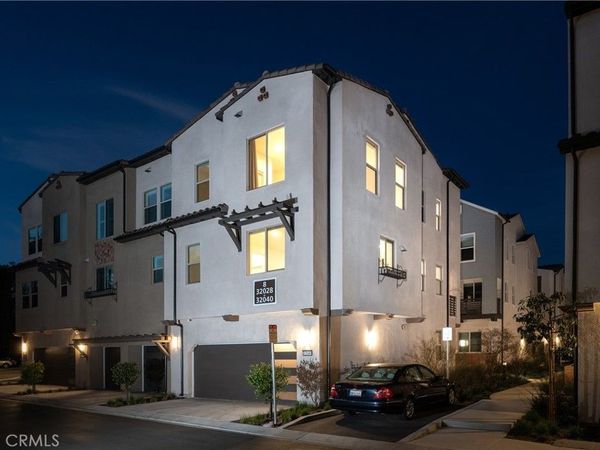 32040 Paseo Vienta, San Juan Capistrano, CA 92675
