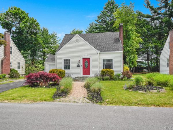 28 Ziegler Avenue, Poughkeepsie, NY 12603