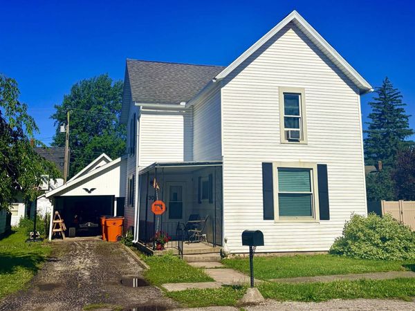 308 N Burke Street, Wolcott, IN 47995