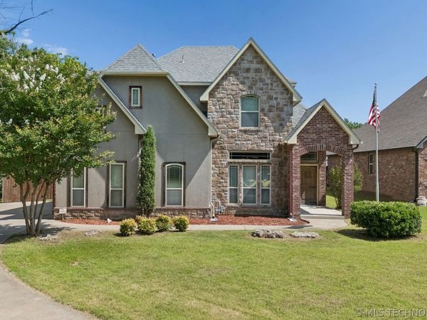 3404 Heritage Hills Parkway, Claremore, OK 74019
